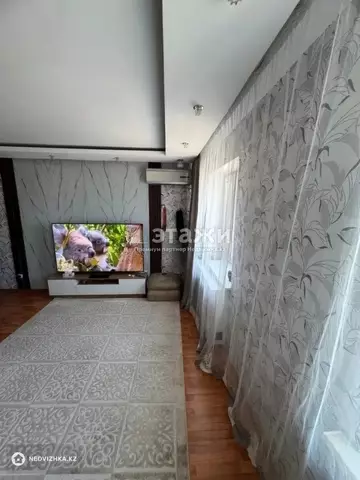 2-комнатная квартира, этаж 5 из 12, 52 м²