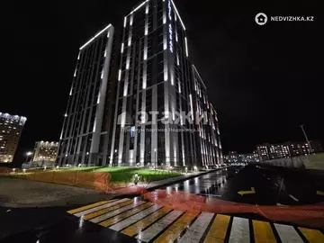 1-комнатная квартира, этаж 3 из 17, 39 м²