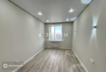 2-комнатная квартира, этаж 11 из 12, 60 м²