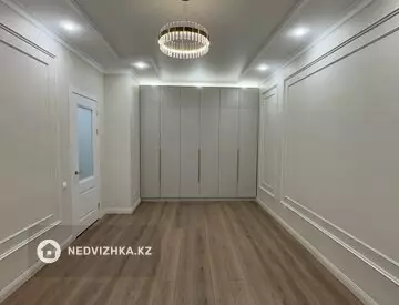1-комнатная квартира, этаж 7 из 14, 42 м²