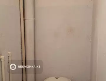 2-комнатная квартира, этаж 1 из 10, 47 м²
