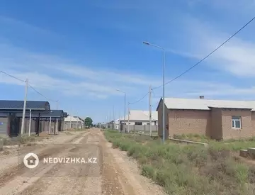 3-комнатная квартира, этаж 1 из 3, 182 м²