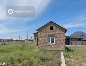 3-комнатная квартира, этаж 1 из 3, 182 м²