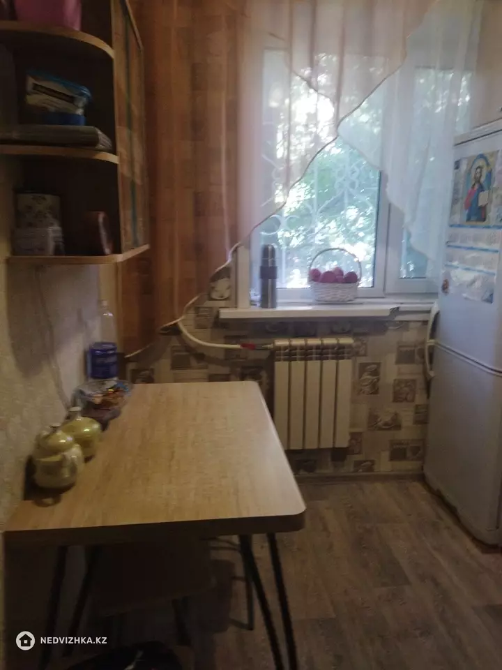 47.8 м², 1-комнатная квартира, этаж 1 из 5, 48 м², на длительный срок, изображение - 1