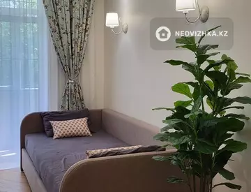 1-комнатная квартира, этаж 4 из 4, 32 м²