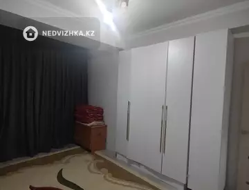 3-комнатная квартира, этаж 3 из 6, 74 м²