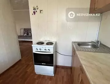 2-комнатная квартира, этаж 3 из 4, 42 м²