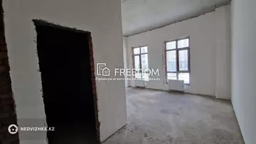 4-комнатная квартира, этаж 7 из 7, 172 м²