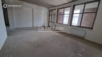 4-комнатная квартира, этаж 7 из 7, 172 м²