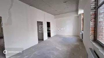4-комнатная квартира, этаж 7 из 7, 172 м²