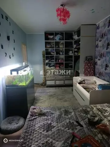 2-комнатная квартира, этаж 4 из 6, 54 м²