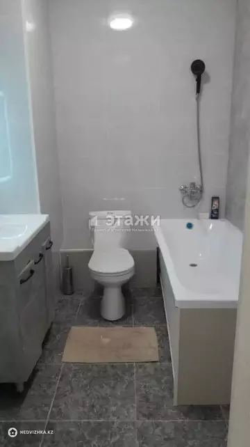 1-комнатная квартира, этаж 3 из 9, 32 м²