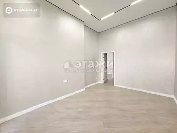 2-комнатная квартира, этаж 1 из 17, 57 м²