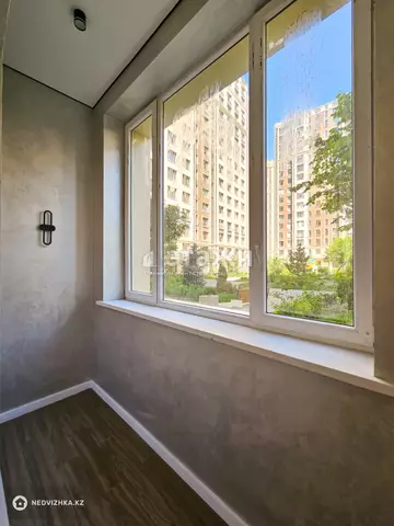 2-комнатная квартира, этаж 1 из 17, 57 м²