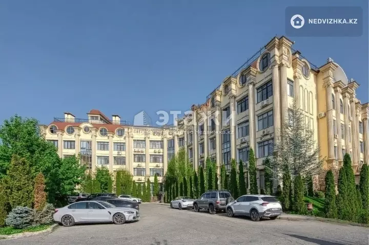 90 м², 2-комнатная квартира, этаж 1 из 5, 90 м², изображение - 1