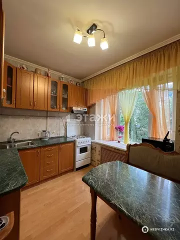 73 м², 3-комнатная квартира, этаж 2 из 4, 73 м², изображение - 0