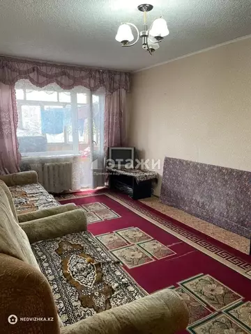 1-комнатная квартира, этаж 2 из 4, 30 м²