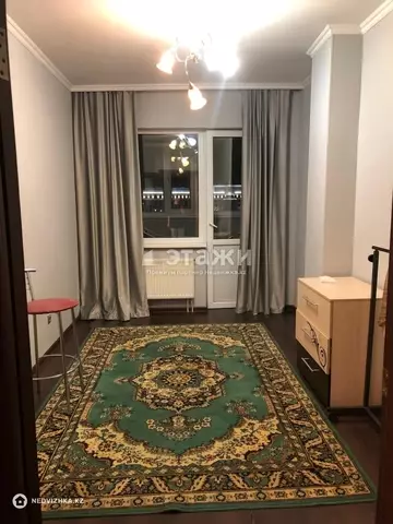 4-комнатная квартира, этаж 7 из 10, 84 м²