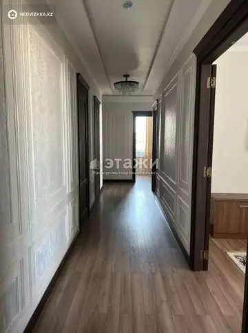 4-комнатная квартира, этаж 5 из 9, 113 м²