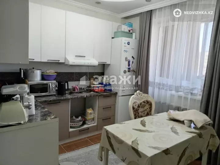 58 м², 3-комнатная квартира, этаж 12 из 14, 58 м², изображение - 1