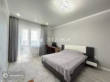 3-комнатная квартира, этаж 11 из 14, 90 м²