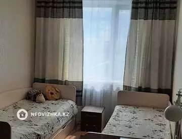 2-комнатная квартира, этаж 4 из 5, 43 м²
