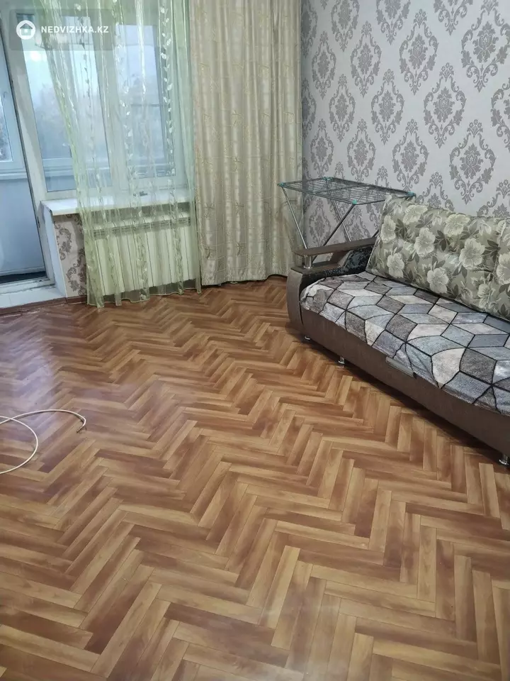 33 м², 1-комнатная квартира, этаж 3 из 5, 33 м², на длительный срок, изображение - 1