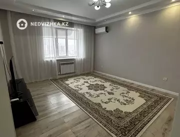 2-комнатная квартира, этаж 4 из 6, 58 м²