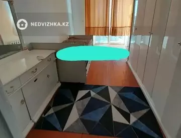 2-комнатная квартира, этаж 4 из 5, 49 м²