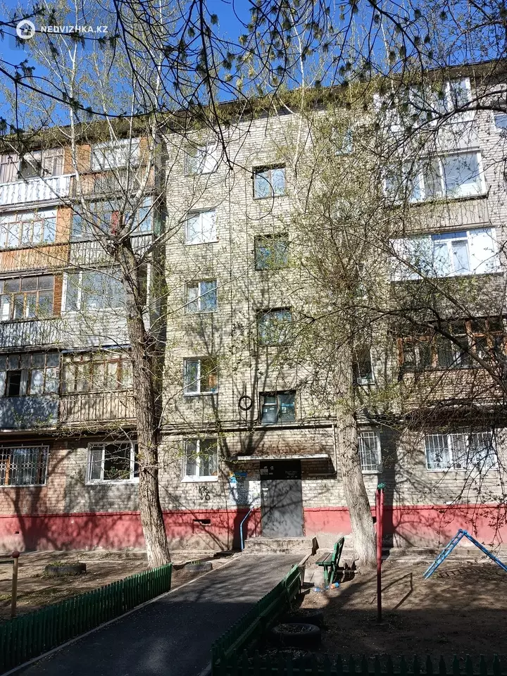18 м², Разная недвижимость, 18 м², на длительный срок, изображение - 1