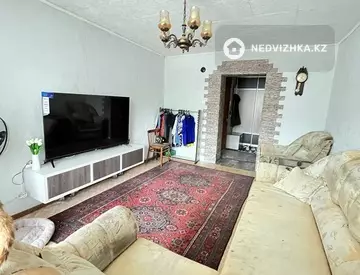 3-комнатная квартира, этаж 1 из 6, 62 м²