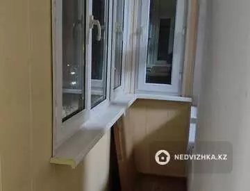 1-комнатная квартира, этаж 3 из 4, 32 м²