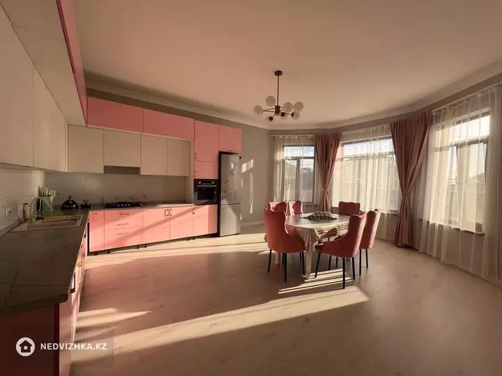 200 м², 5-комнатный дом, 5 соток, 200 м², изображение - 1