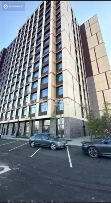 2-комнатная квартира, этаж 9 из 17, 58 м²