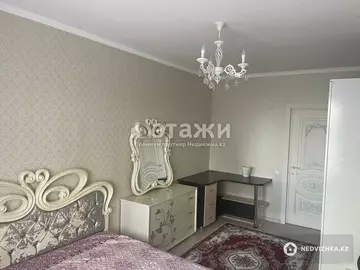 2-комнатная квартира, этаж 1 из 12, 60 м²