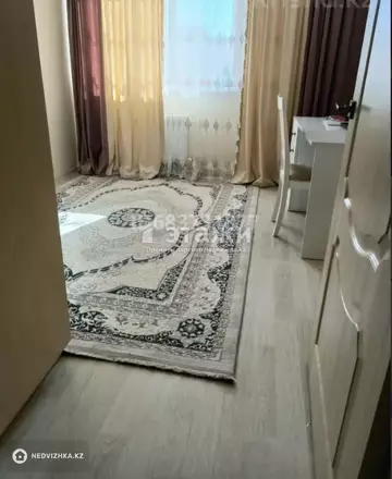 2-комнатная квартира, этаж 4 из 4, 49 м²