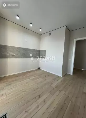 1-комнатная квартира, этаж 7 из 12, 40 м²
