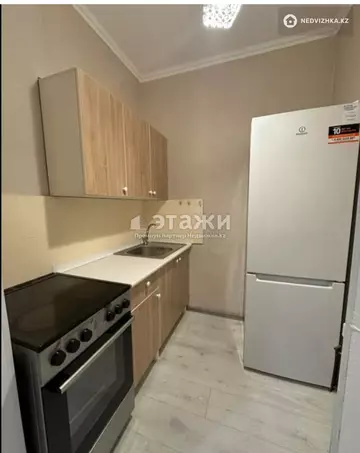 2-комнатная квартира, этаж 8 из 8, 48 м²
