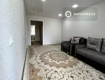 2-комнатная квартира, этаж 1 из 5, 52 м²