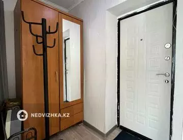 1-комнатная квартира, этаж 4 из 5, 30 м²