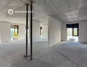 Помещение, этаж 2 из 1, 275 м²