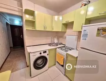2-комнатная квартира, этаж 1 из 4, 43 м², на длительный срок