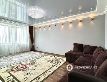 2-комнатная квартира, этаж 4 из 5, 92 м²