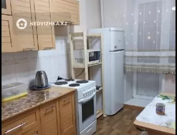 38 м², 1-комнатная квартира, этаж 2 из 8, 38 м², на длительный срок, изображение - 0