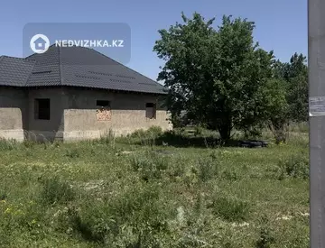 4-комнатная часть дома, 14 соток, 178 м²