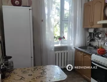 3-комнатная квартира, этаж 2 из 2, 68 м²