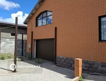 12-комнатный дом, 10 соток, 385 м²