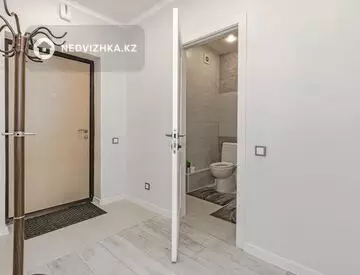 55 м², 2-комнатная квартира, этаж 3 из 9, 55 м², посуточно, изображение - 16