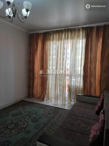 1-комнатная квартира, этаж 4 из 10, 31 м²