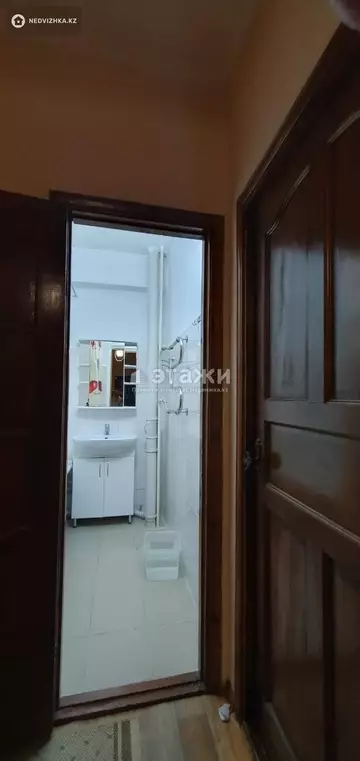 2-комнатная квартира, этаж 2 из 5, 57 м²